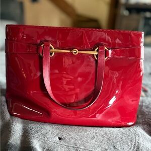 Gucci Bright Bit Patent Leather Handbag in red. 
Authentic Gucci